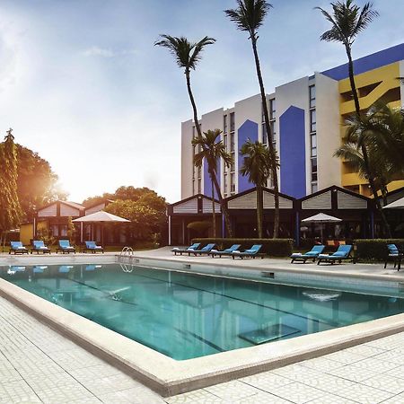 Douala Rabingha Hotel Bagian luar foto