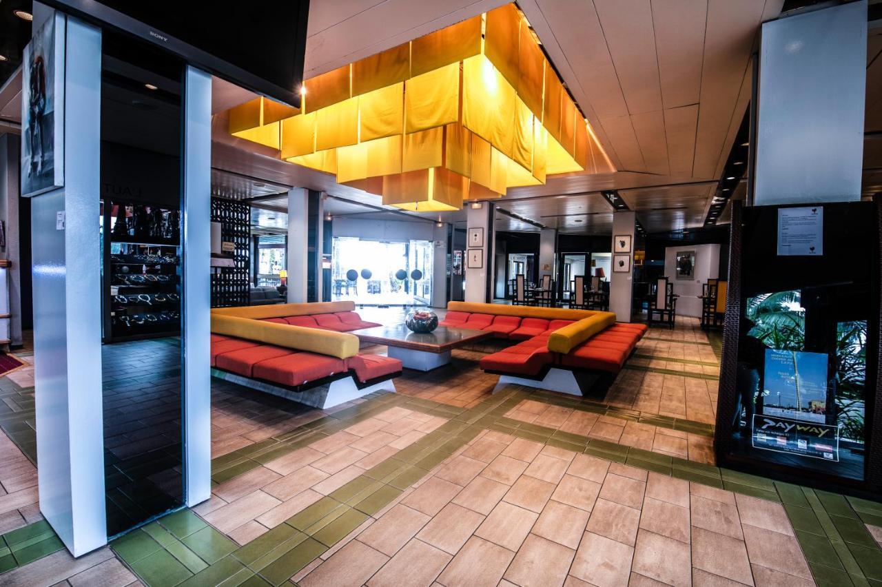 Douala Rabingha Hotel Bagian luar foto